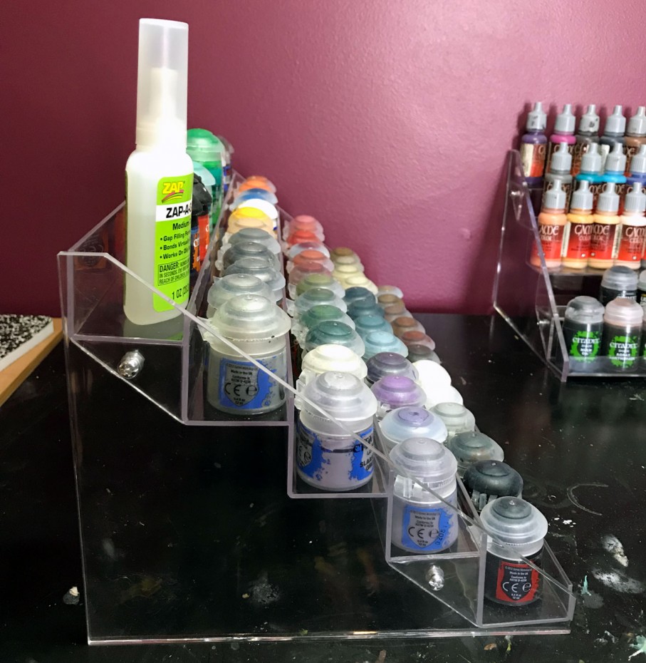 The Best Acrylic Paint Rack for Miniature Paints (Cheap)